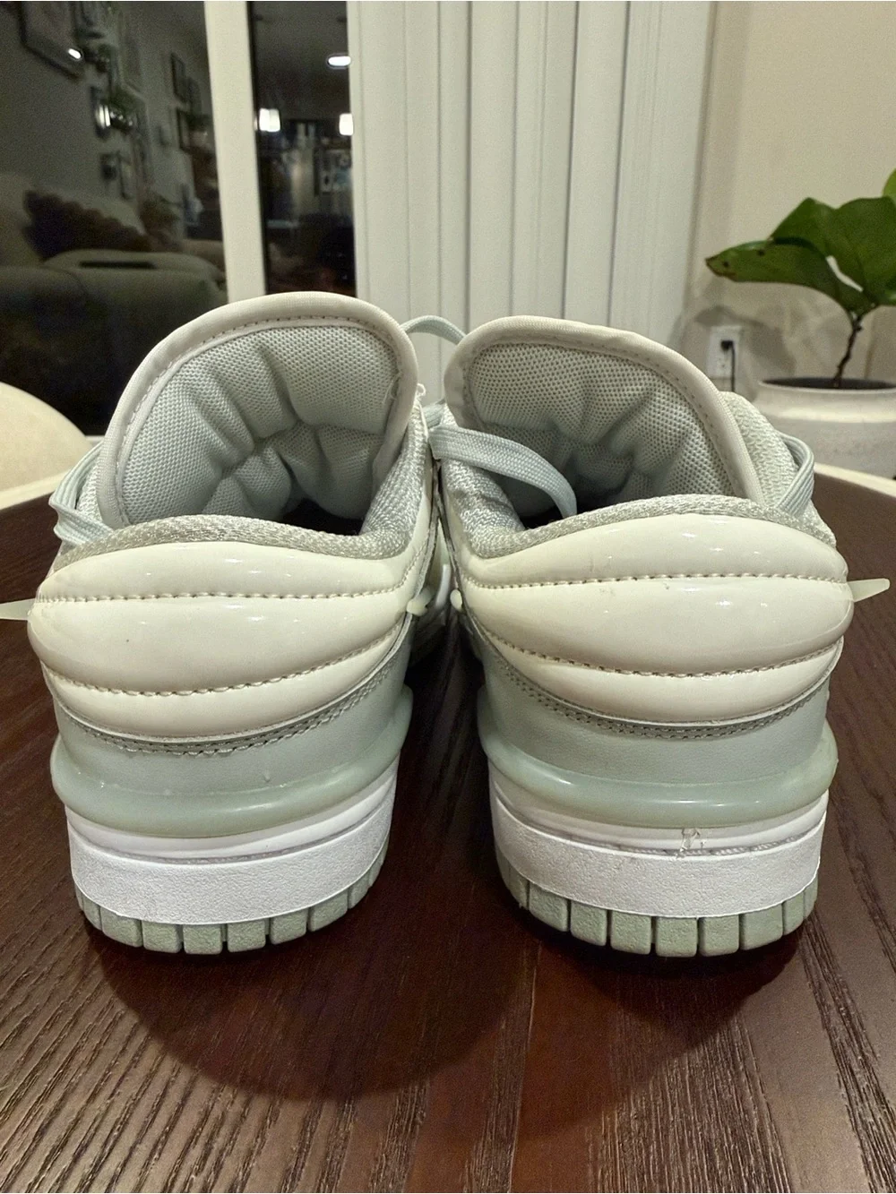 Nike Women’s dunks